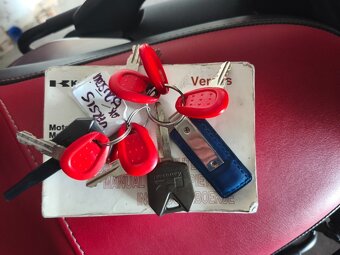 Kawasaki Versys 650 (2008) nádherný stav, kufry, po servisu - 19