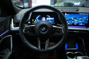 BMW X1 M18i M-SPORT - 19
