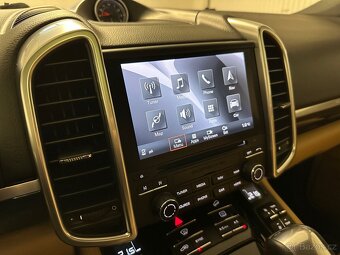 Porsche Cayenne 3.0 V6 PLATINUM EDITION 4x4 PANORAMA - 19