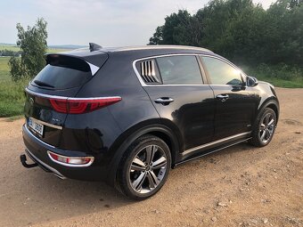 KIA SPORTAGE GT-Line 1.6 T-GDI 130 KW 4X4 - 19