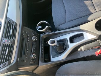 BMW X1 18d XDrive Nová STK , manuál - 19
