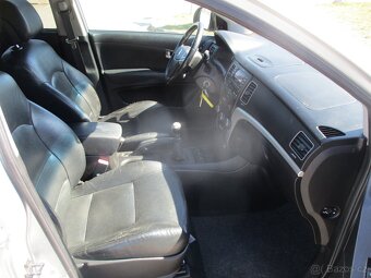 SSANGYONG KORANDO D20T Executive AWD bez koroze 11 - 19