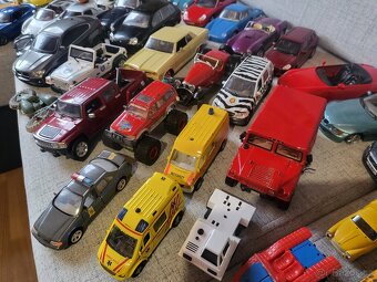 Retro - Autíčka - Mix. - 19