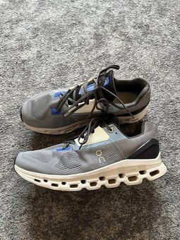 17x boty On Running Cloud vel 44 - 44,5 - 45 - 19