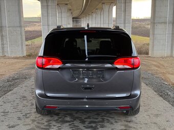 Chrysler Pacifica 3.6 V6 Limited DPH - 19