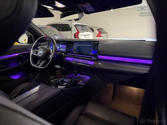 BMW i5 m60 xDrive Sedan B&W DPH - 19