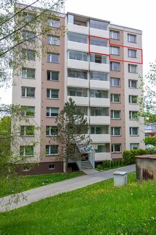 Prodej bytu 3+1, 73 m² – Vsetín-Sychrov, 6. patro, lodžie - 19