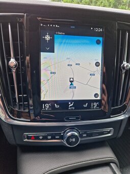 2.0B4, 2021, 67500km, Momentum PRO - 19