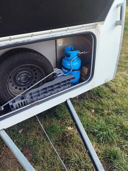 Prodám karavan Burstner. - 19