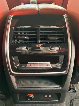 BMW XM - 19