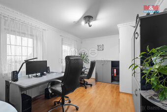 Prodej rodinného domu, 329 m², Jeneč, ul. Západní - 19