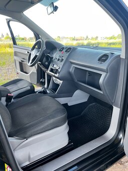 VW Caddy Life 1,9 TDI 77 kW (r.v. 2009) - 19