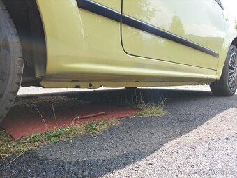 Citroen C2 1.1 r. 2005 nová STK 11/27 bez koroze a závad - 19