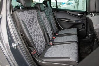 Opel Zafira 2013 - 19