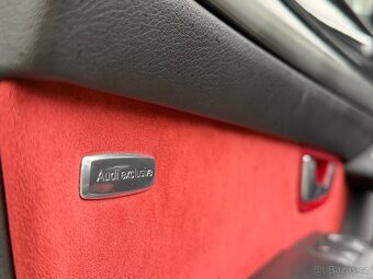 Audi A8 4.2TDi V8 Exclusive (černý strop-KESSY-20”-TV-DVD) - 19