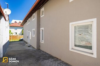 Prodej bytu 2+kk (85m2)  s terasou a předzahrádkou 130 m2 -  - 19