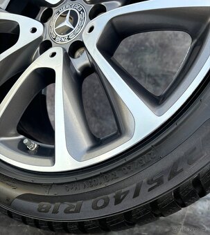 Zimni top sada Mercedes Třídy E 245/45/18 a 275/40/18 - 19