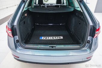Škoda Superb 2019 2.0TSI 200kW Canton, tažné, kůže - 19