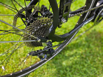 Dámské krosové elektrokolo SAVA, rám 20"(L), Bafang..350 km - 19