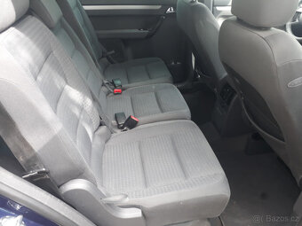 Volkswagen Touran 7 místný,2.0.16V - 19