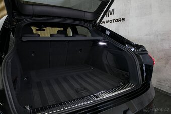Audi e-tron 55 300kW S-line Black Edition B&O Matrix ACC - 19
