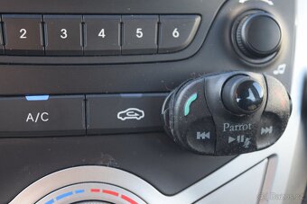 Hyundai IX20 1.6 CRDi 85KW 2XKOLA NÍZKÉ KM - 19