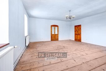 Prodej velice atraktivní, rozlehlé, zemědělské usedlosti, dv - 19