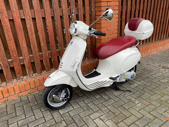 Vespa Primavera 125 3V - 19