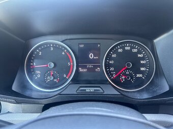 Crafter 2,0tdi DSG,dílna,1.maj.čr,odpočet dph - 19
