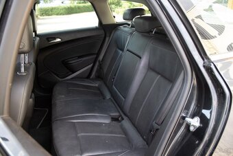 Opel Astra Sport Tourer ST 2.0 CDTI - 19