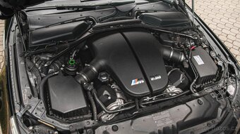 BMW M5, E60 V10 5,0/373kW 500HP - 19