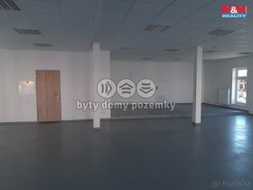 Pronájem  SKLADY ,obchodních prostor v Bohumíně, 280 m² - 19