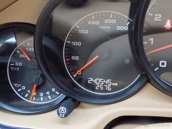 Porsche Panamera 3.6 220 KW SERVIS PORSCHE - 19