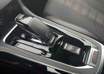 Peugeot 308 GTLINE AUTOMAT F1 NAVI LED benzín automat 96 kw - 19