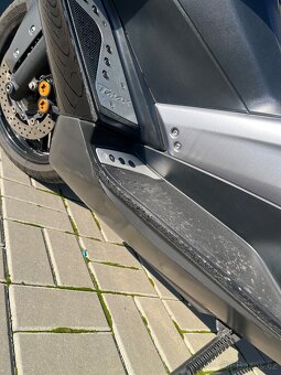 Yamaha T-max 500 r.v. 2009 - 19