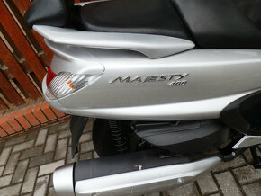 Yamaha YP 400 Majesty - 19