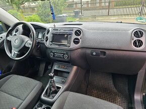 Volkswagen tiguan track&field. Rok 2012 - 19