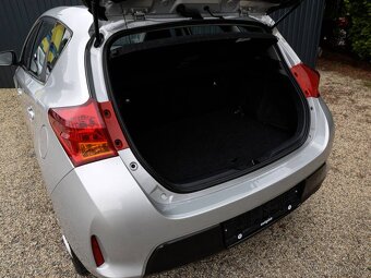 TOYOTA AURIS 1.6 VALVEMATIC ACTIVE DPH - 19
