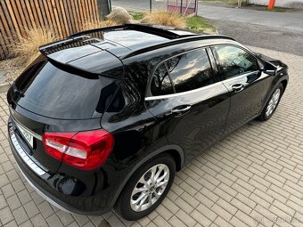 MERCEDES-BENZ GLA 200d / 2017 / 100kW / PANORAMA, TAŽNÉ, TOP - 19
