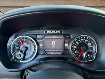 DODGE RAM 1500 HEMI OFFROAD PAKET - 19