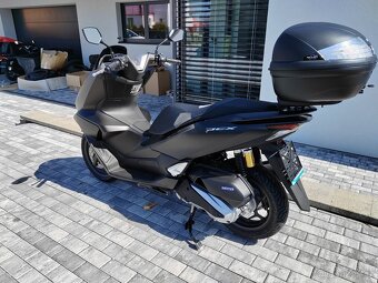 Honda Pcx 125 Dx -ČR 6let záruka BLACK - 19