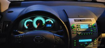 Toyota corolla verso - 19