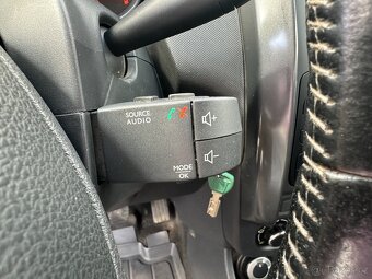 Dacia Duster 1.6 SCe 84kw 4x4, ČR, 1.maj., serviska, DPH - 19