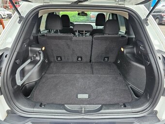 JEEP CHEROKEE 2016 3.2 V6 202kW LATITUDE,NAJETO 100 000KM - 19