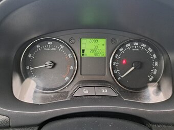 skoda roomster 2010 facelift - 19