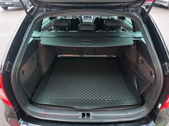 ŠKODA OCTAVIA RS COMBI 2.0TDI DSG 2010 - 19