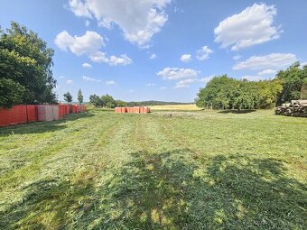 Prodej stavebního pozemku 5 474 m², Slatina, ev.č. 20308 - 19