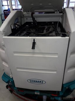 Podlahový kombinovaný mycí stroj Tennant 8300 MAX Pro 120 - 19
