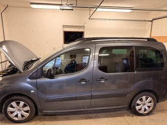 Citroen berlingo 1.6 hdi multispace xtr - 19