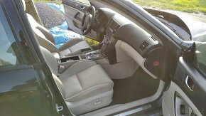 Subaru Legacy IV 3.0 H6 - 19